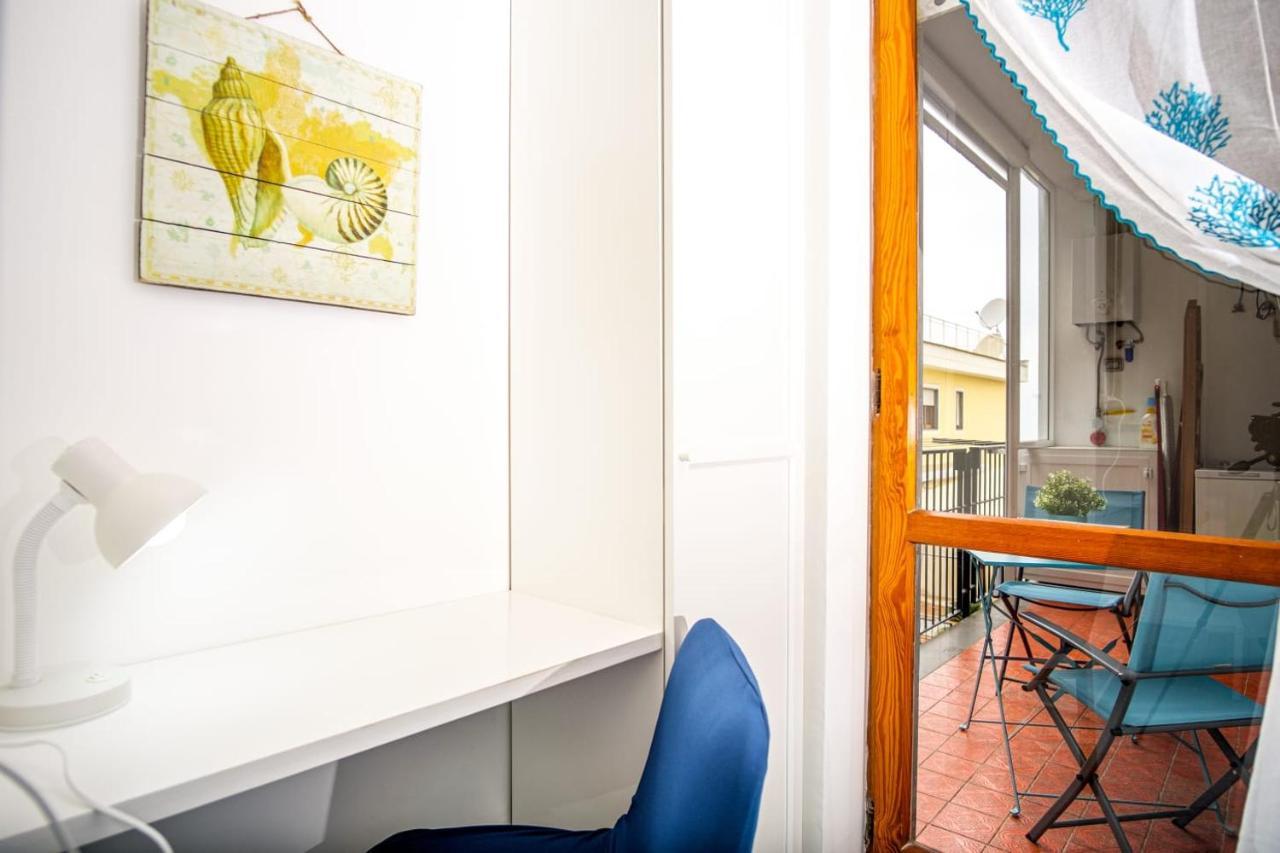 La Casetta Linda - New 2 Bedroom Apt In Sorrento With Seaview Terrace Kültér fotó