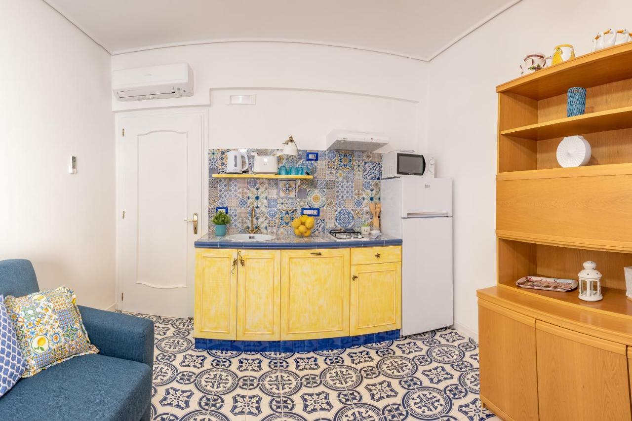 La Casetta Linda - New 2 Bedroom Apt In Sorrento With Seaview Terrace Kültér fotó